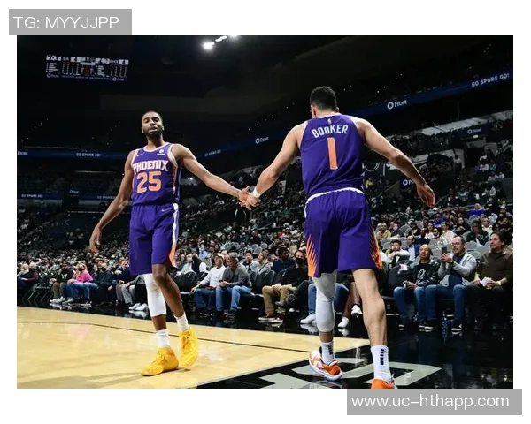 布克生涯30分场次追平韦德但出场次数仍落后354场数据分析